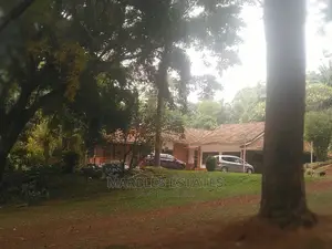 4bdrm Bungalow in Mbuya, Kampala for Rent