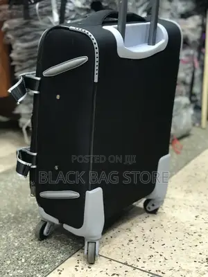 D’Favor Travel (Small)
