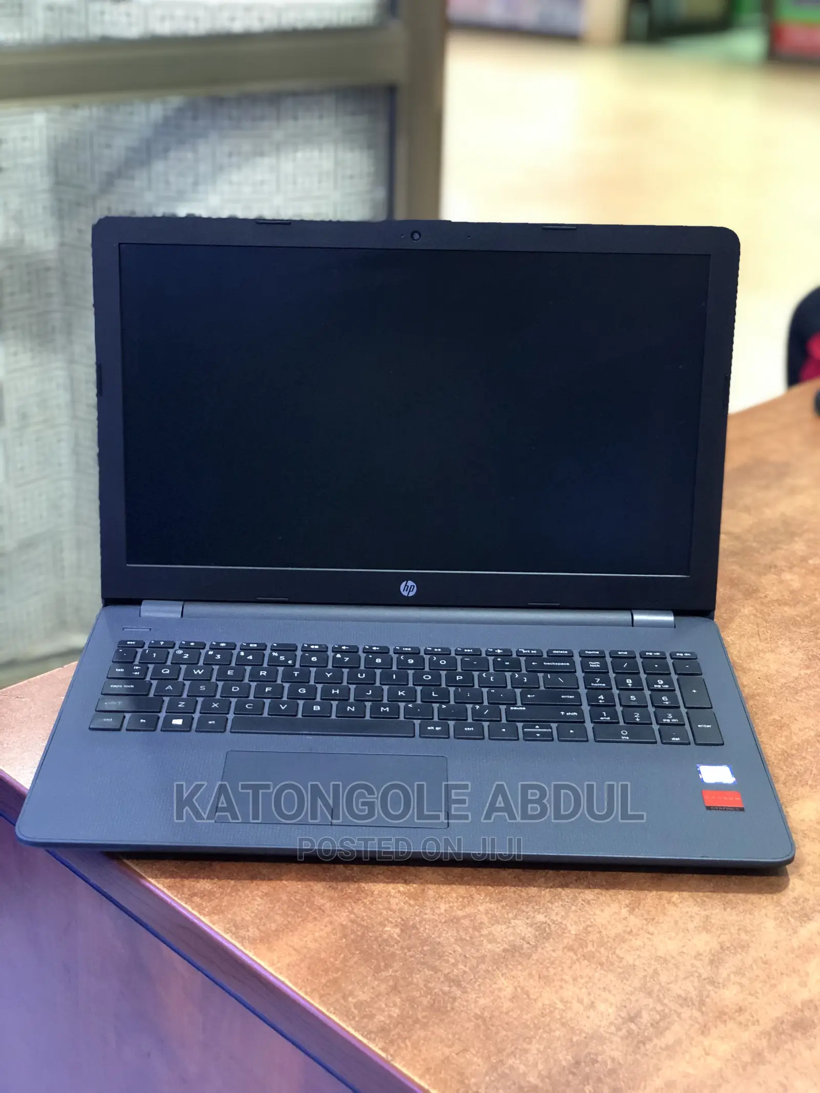 Laptop HP 250 G6 4GB Intel Core I5 HDD 1T
