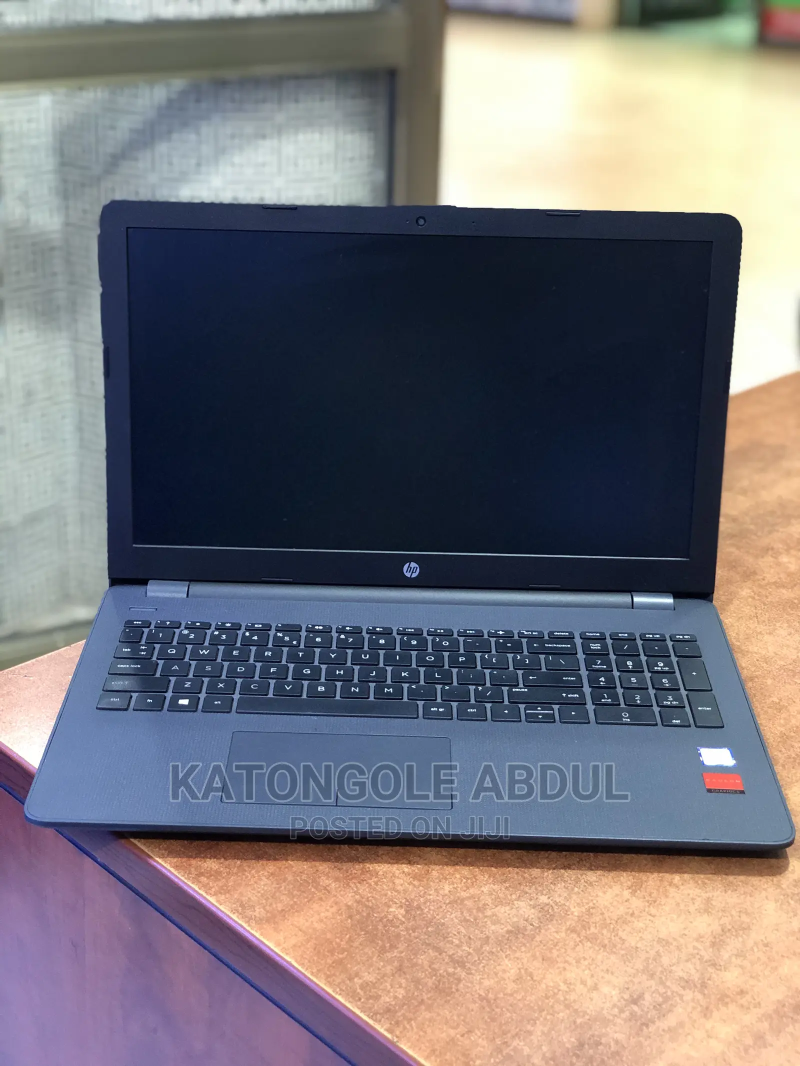 Laptop HP 250 G6 4GB Intel Core I5 HDD 1T