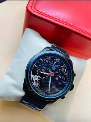Stainless Grand Carrera in Black