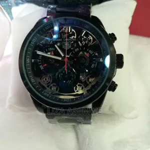 Stainless Grand Carrera in Black