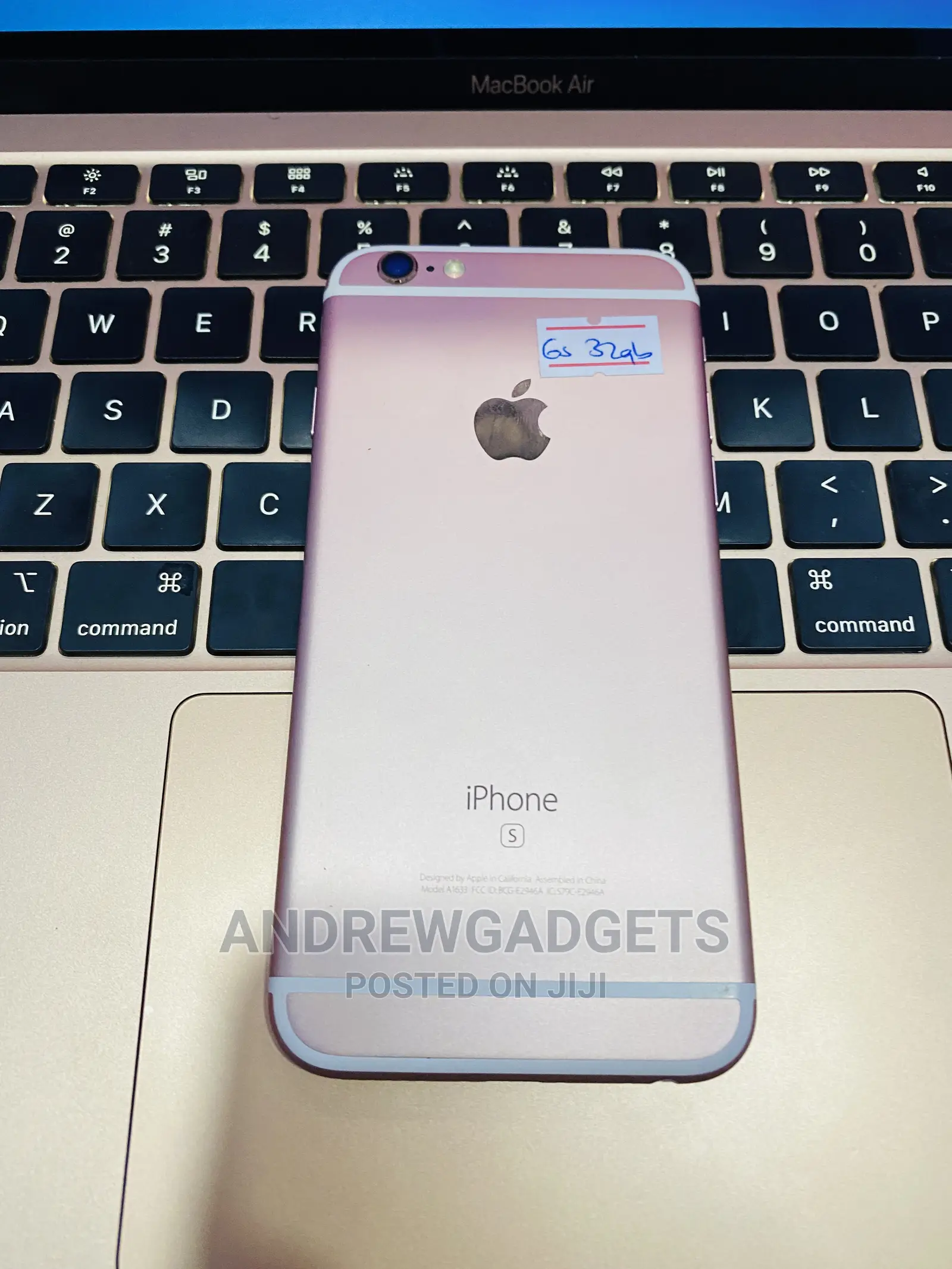 Apple iPhone 6s 32 GB Rose Gold