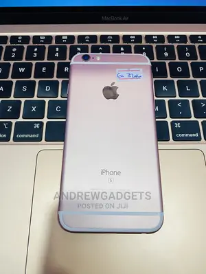 Apple iPhone 6s 32 GB Rose Gold
