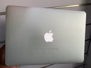 Laptop Apple MacBook Pro 2015 8GB Intel Core I5 SSD 256GB