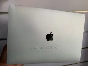 Laptop Apple MacBook Pro 2017 8GB Intel Core I5 SSD 1T