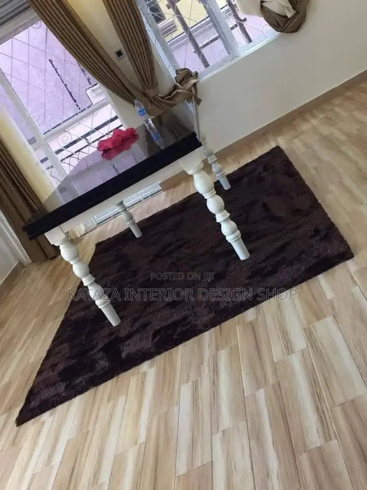 Brown Shaggy/Flurry Carpet