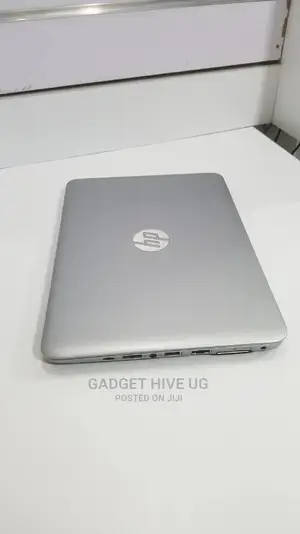 Laptop HP EliteBook 820 G3 4GB Intel Core I5 SSD 256GB