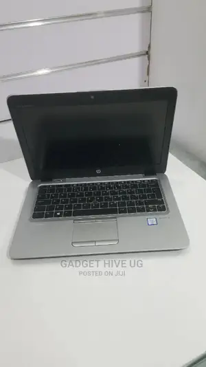 Laptop HP EliteBook 820 G3 4GB Intel Core I5 SSD 256GB