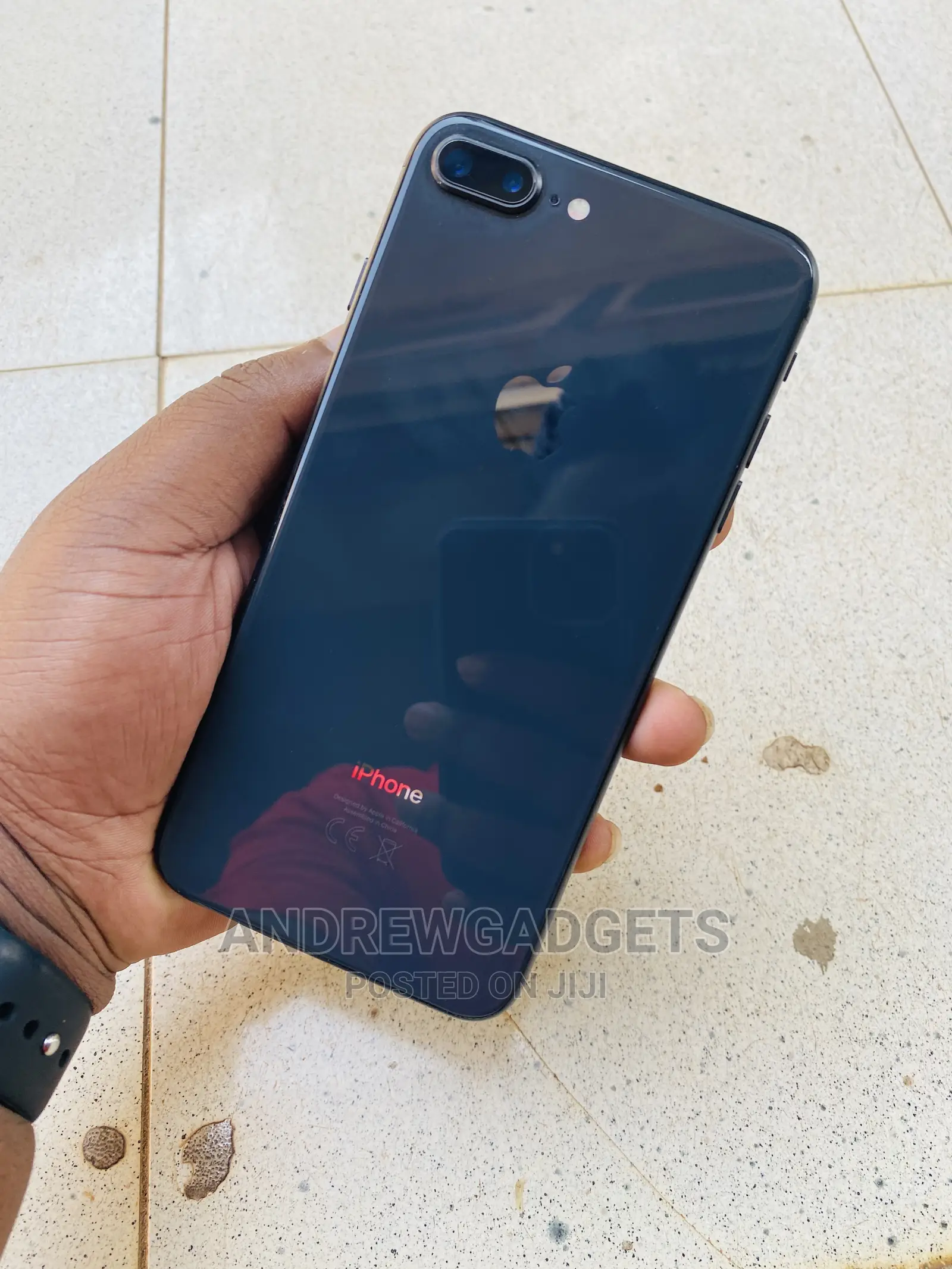 Apple iPhone 8 Plus 64 GB Black