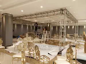 Trussing on Wedding
