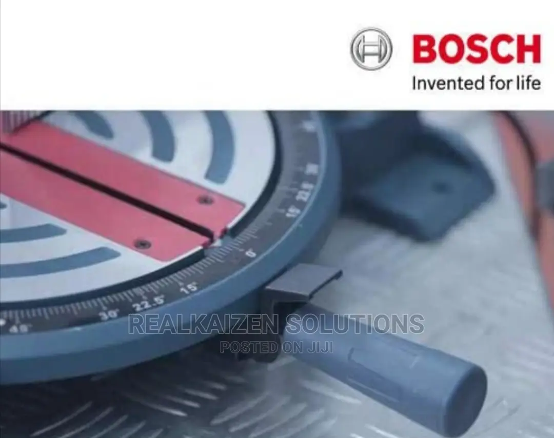 Bosch Professional Compound Heavy Duty Mitre Saw 1700W