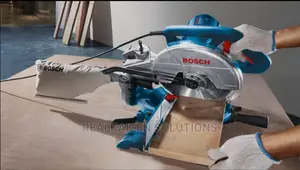 Bosch Professional Compound Heavy Duty Mitre Saw 1700W