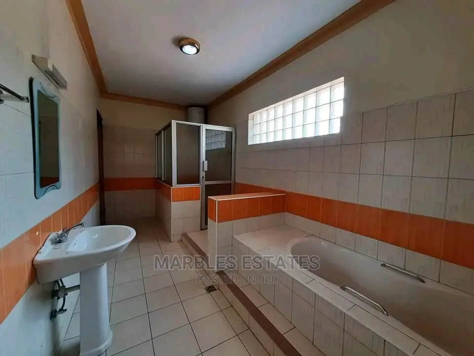 4bdrm House in Bugolobi, Kampala for Rent