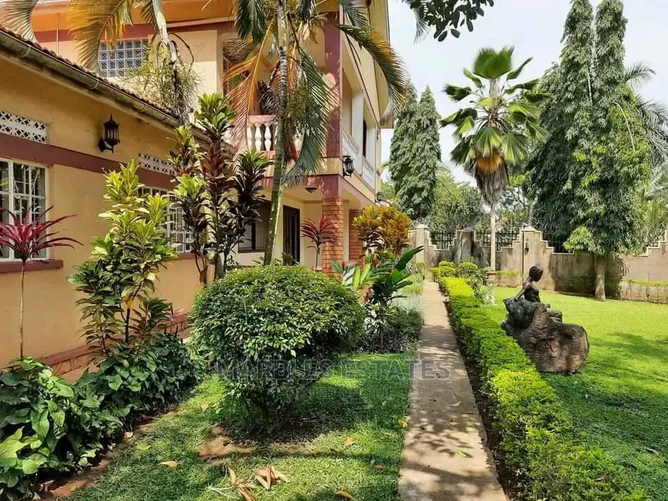 4bdrm House in Bugolobi, Kampala for Rent