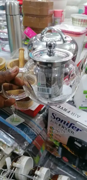 Glass Tea Pot With A Residue Filter
