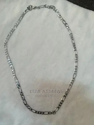 Genuine and Quality Mens Chains