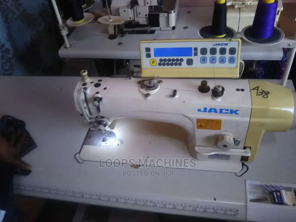 Jack Computerized Straight Stitch Sewing Machine