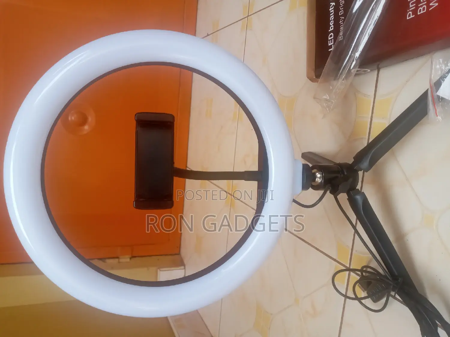10 Inch Ring Light With Table Stand