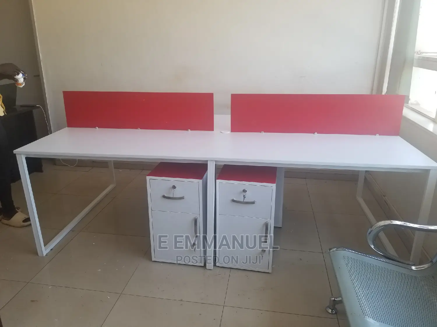 4 Seater Work Station