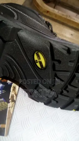 Safety Jogger Boots