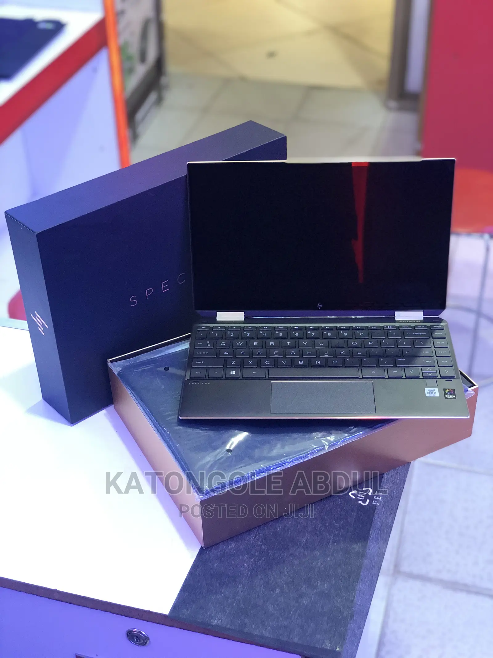 New Laptop HP Spectre 16GB Intel Core I7 SSD 2T