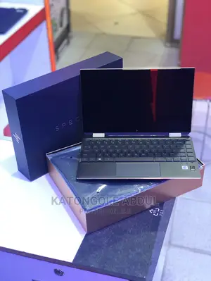 New Laptop HP Spectre 16GB Intel Core I7 SSD 2T
