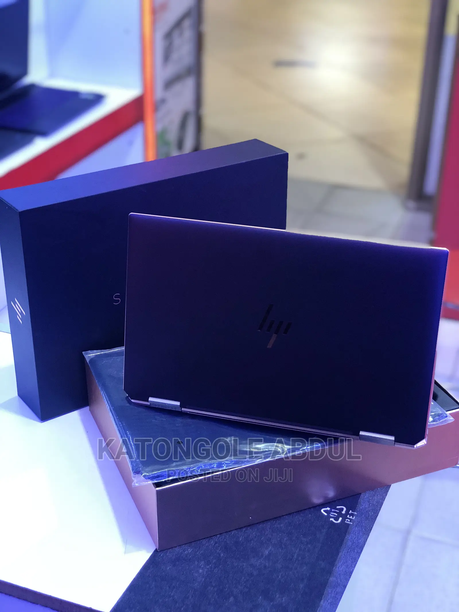 New Laptop HP Spectre 16GB Intel Core I7 SSD 2T
