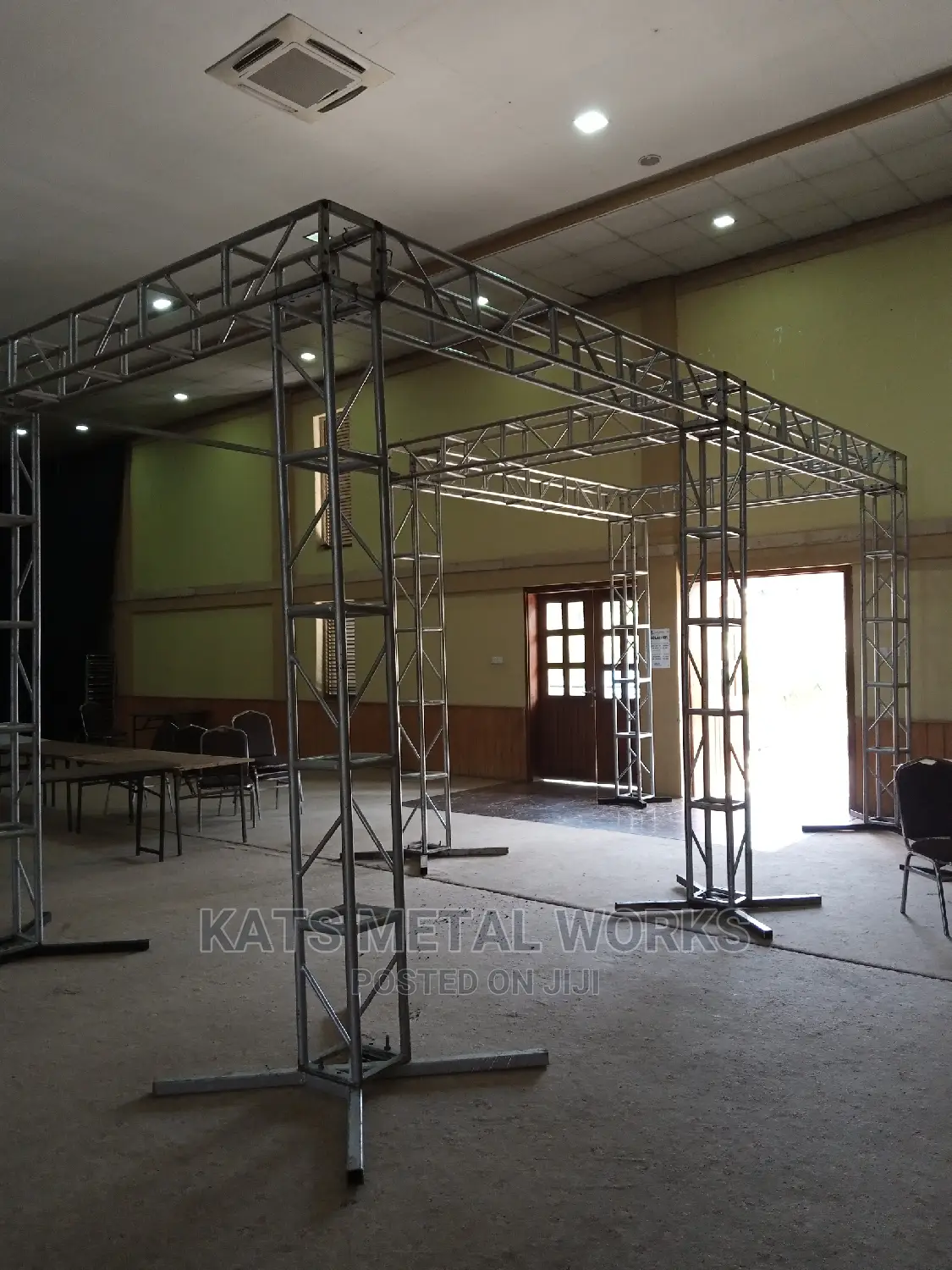 Trussing and Decoration