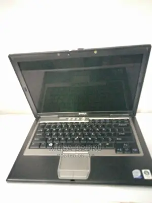 Laptop Dell Latitude D610 2GB Intel Core 2 Duo HDD 350GB