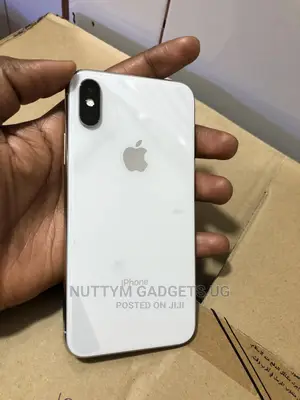 Apple iPhone X 64 GB White
