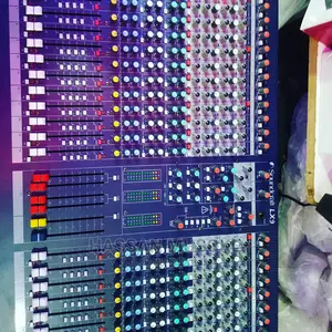 Soundcraft Plain Mixer