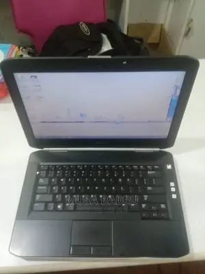 Laptop Dell Latitude E5420 4GB Intel Core 2 Duo HDD 320GB