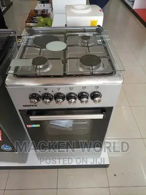 GEEPAS COOKER 5030 Brand New