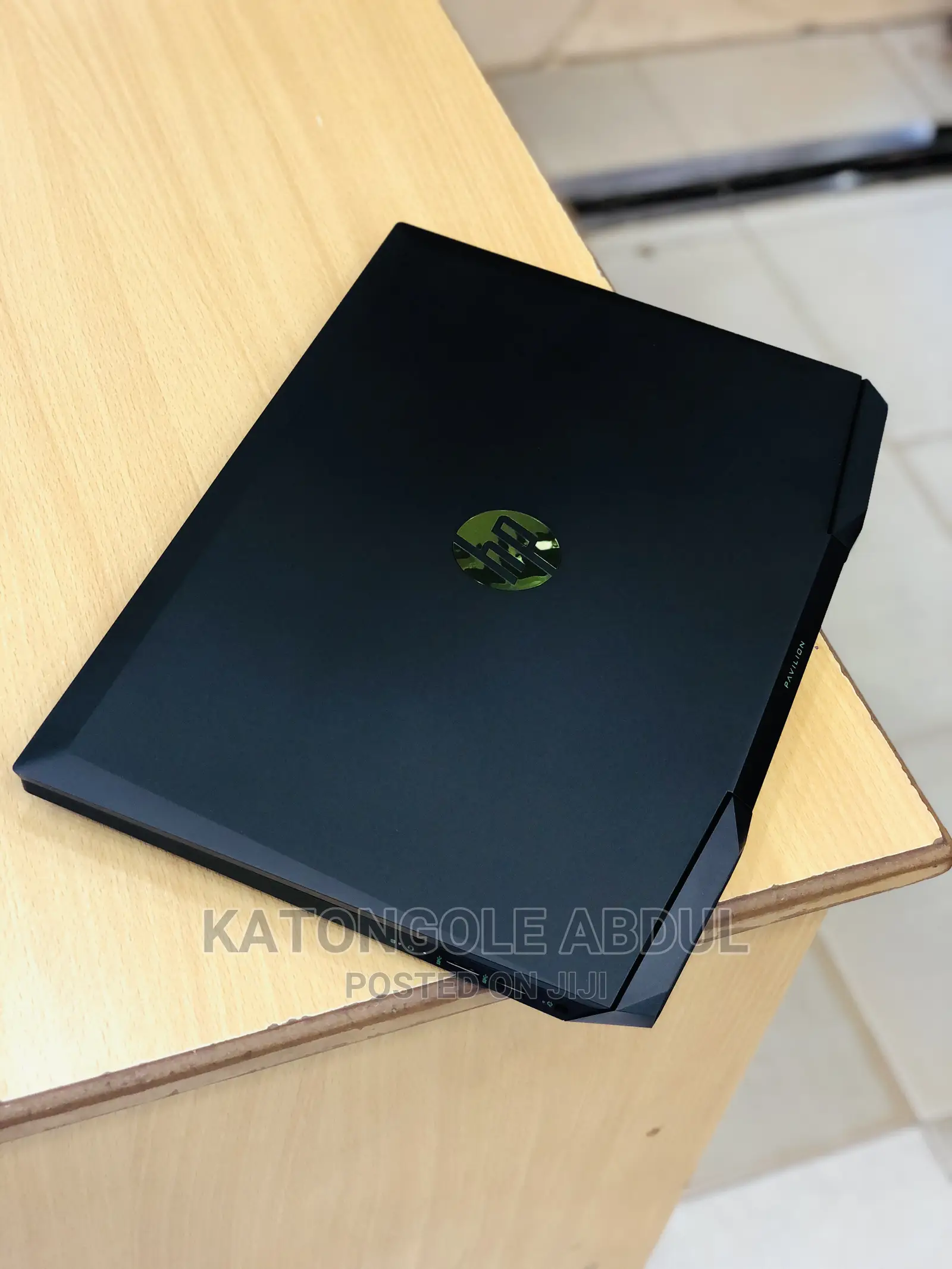 New Laptop HP Pavilion 15 8GB Intel Core I5 SSD 512GB
