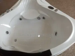 Corner JACUZZI