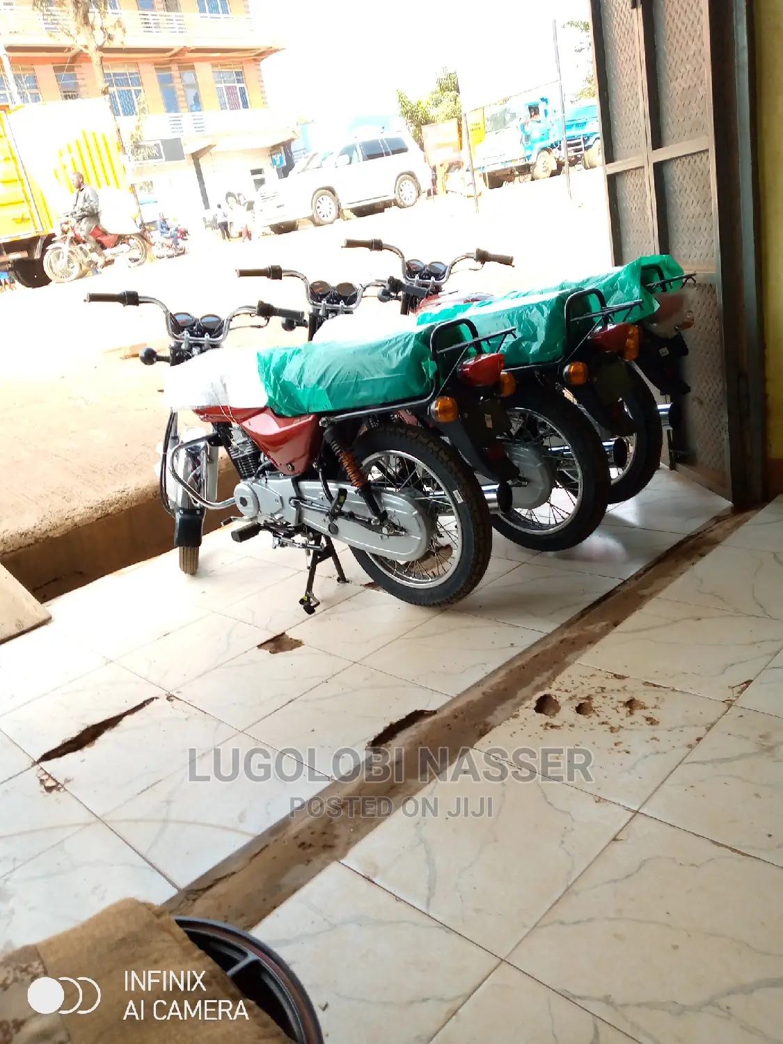 New Bajaj Boxer 2019 Red