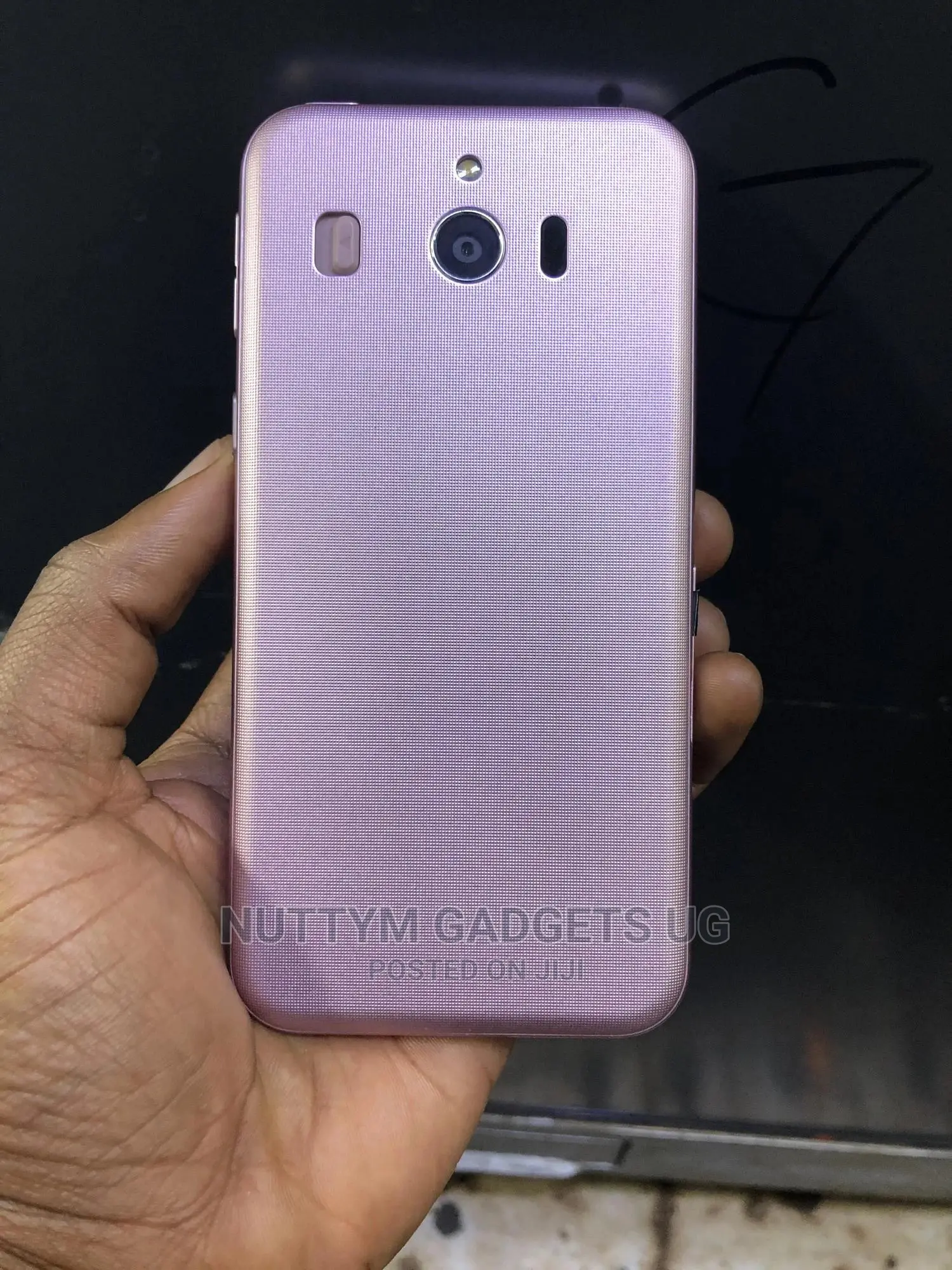 Kyocera 7135 32 GB Pink