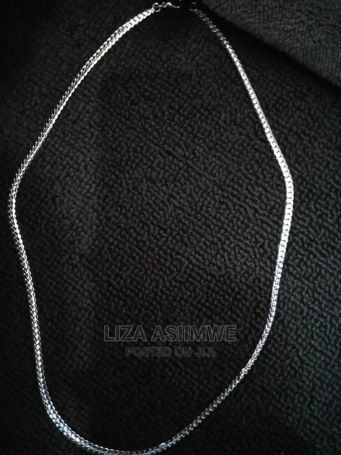 Nice and Authentic Men's Chain's (Necklaces)