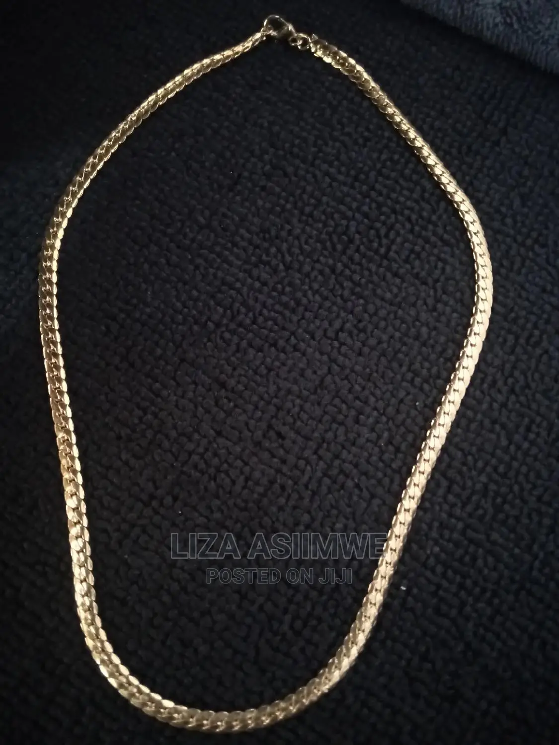 Men's Authentic and Nice Chain's (Necklace)