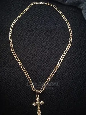 Quality Men's Chain's (Necklace) With a Cross Pendant
