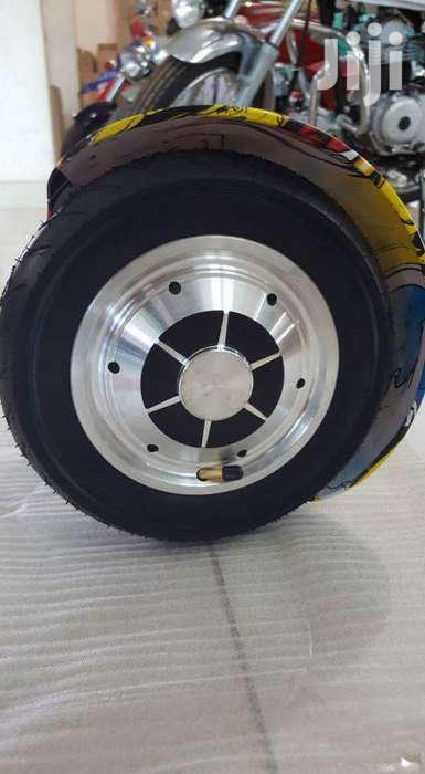 Smart Drifting Scooter/Hover Board
