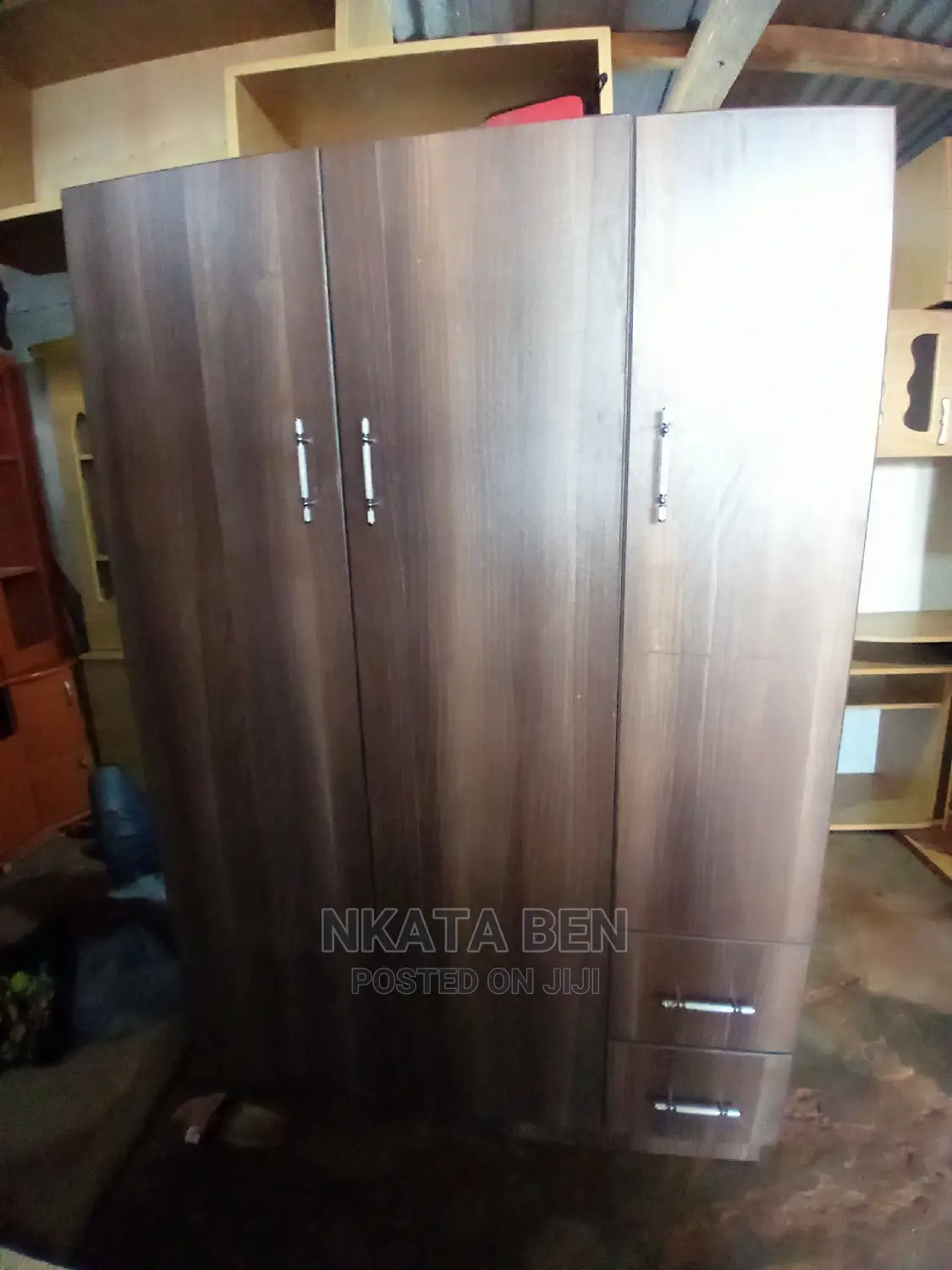 American Walnut Wadrope