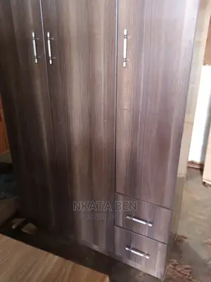 American Walnut Wadrope