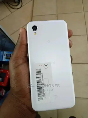 Sharp Aquos Sense SHV40 32GB White
