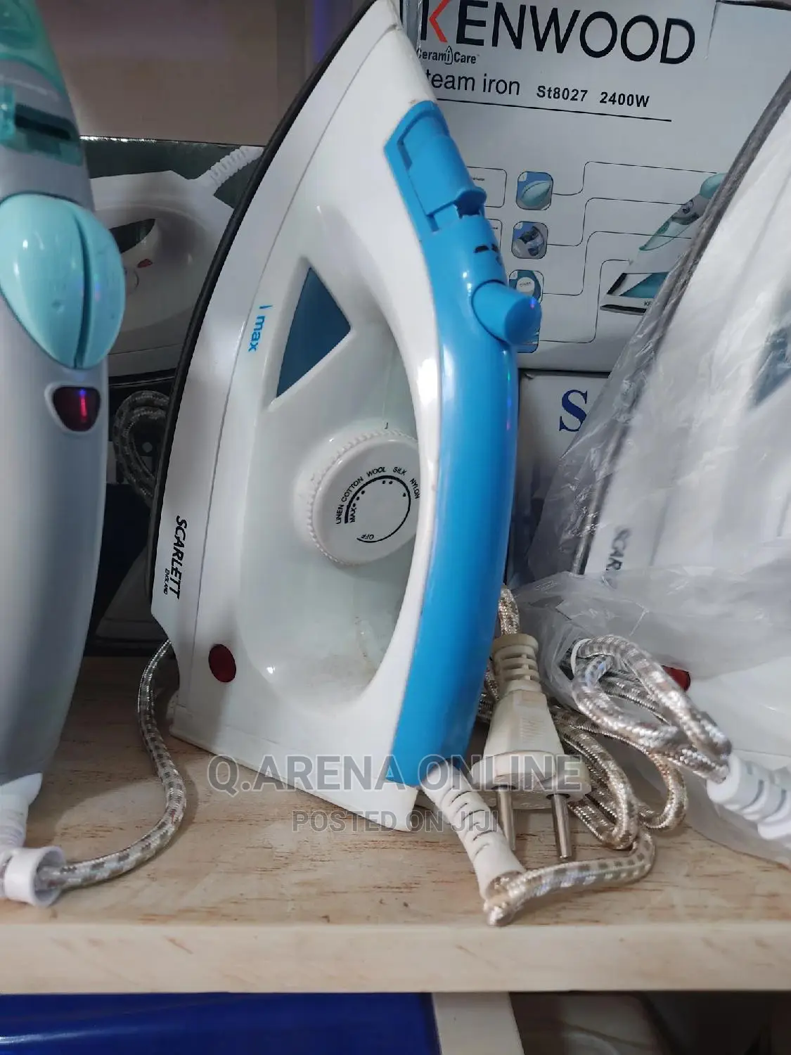 Scarlet Steam Flat Iron