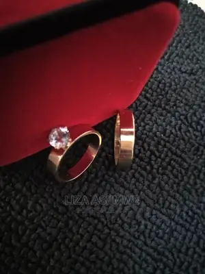 Quality and Unique Engagement and Wedding Rings