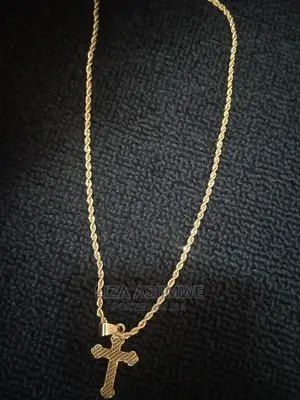 Men's Authentic and Nice Chain's (Unisex) With Cross Pendant