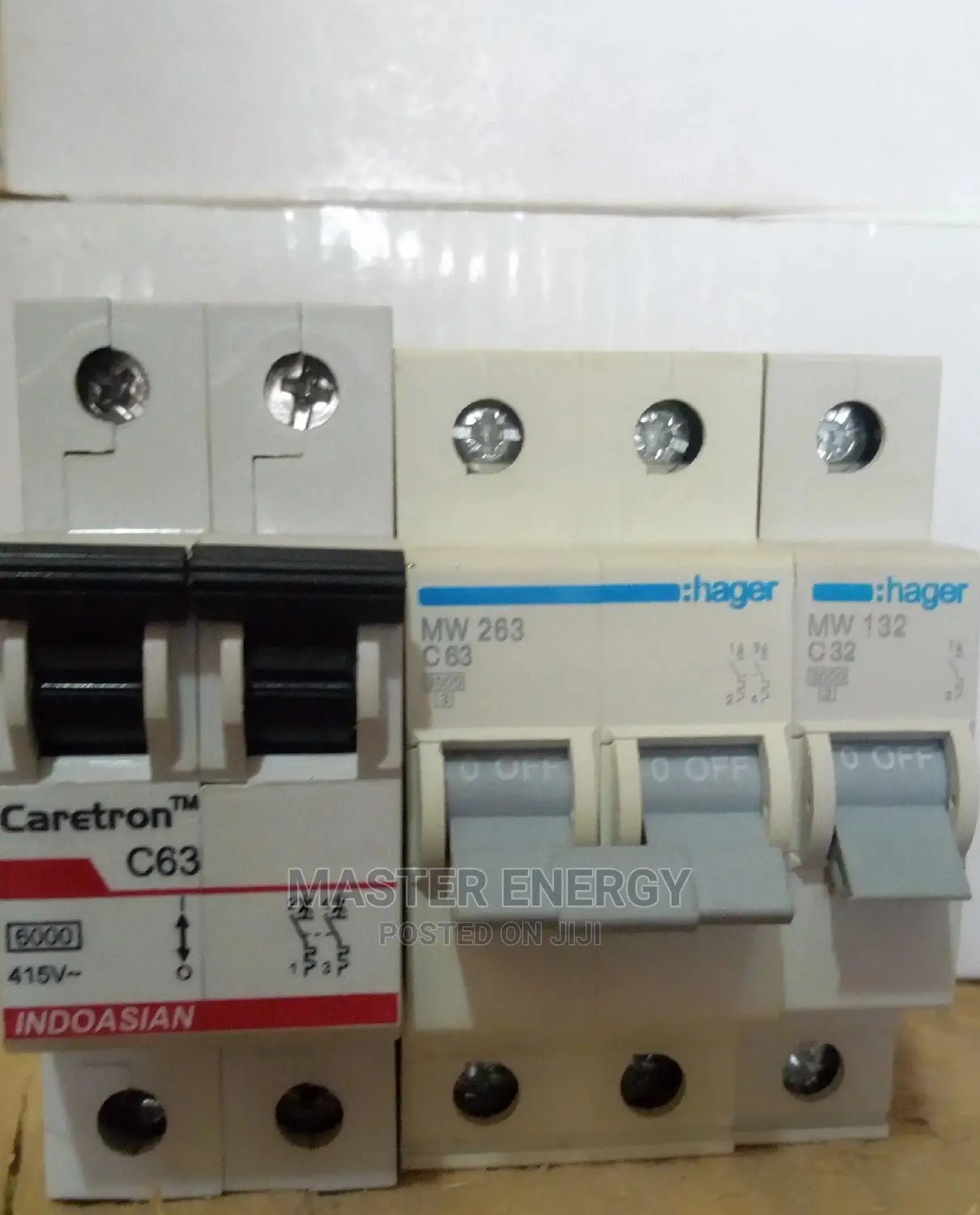 C63 Circuit Breakers