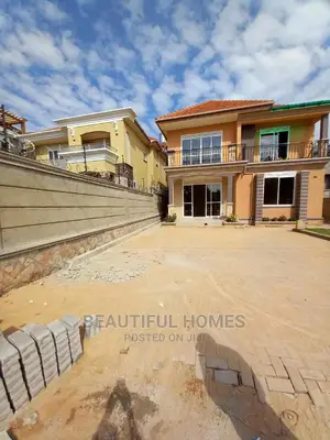 Furnished 4bdrm House in Kira Tarmack for Sale